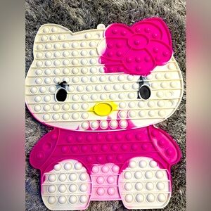 HELLO KITTY POPPER!!!!!